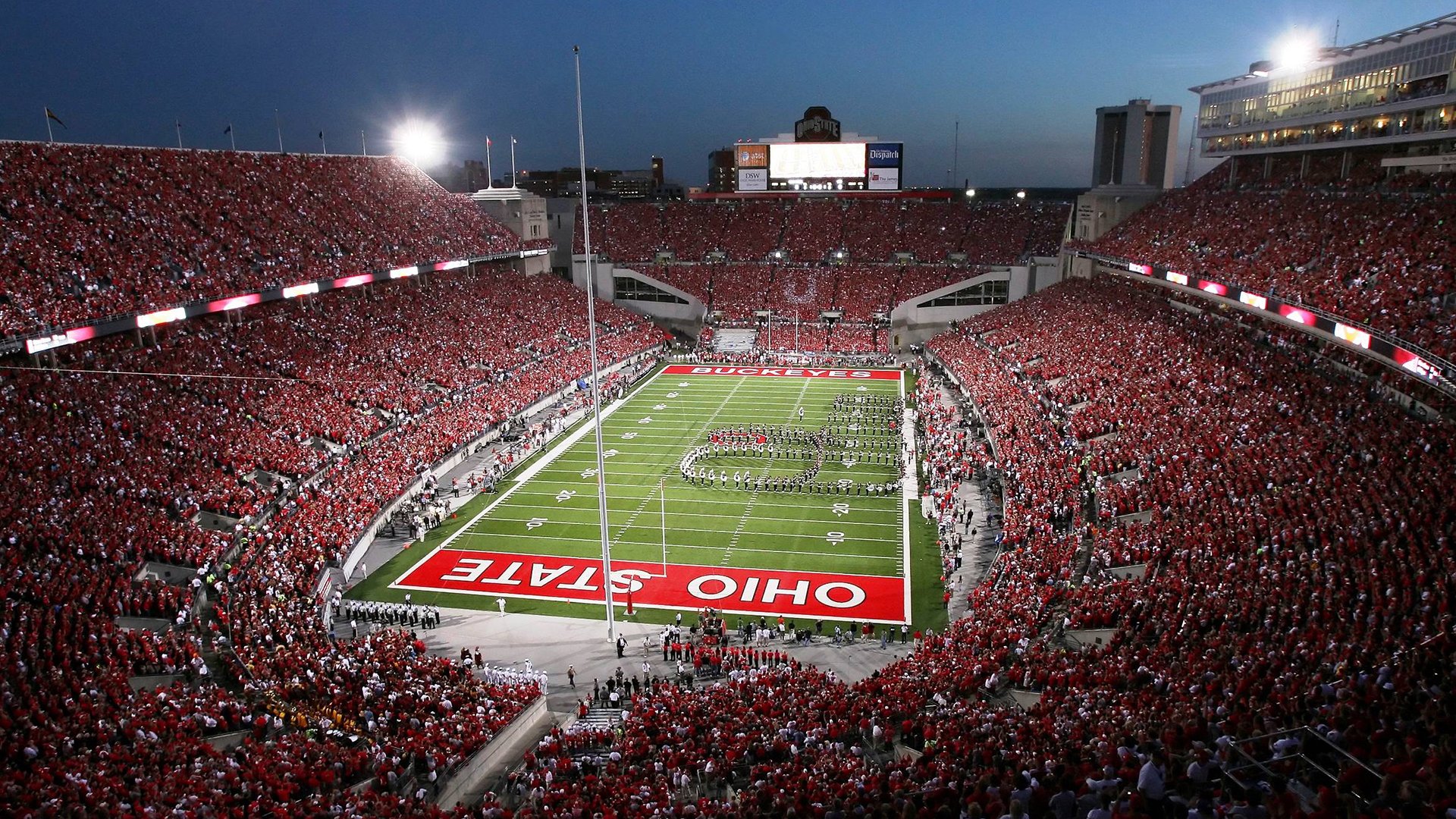 开云竞猜官网-赛场设施智能化改造 提升观赛便利性，赛道设施